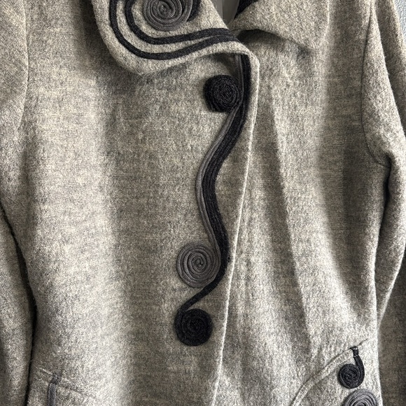 Carson - Picture 5 of 7